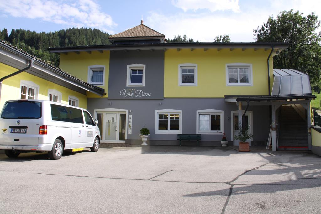 Vive Diem Haus im Ennstal Exterior foto